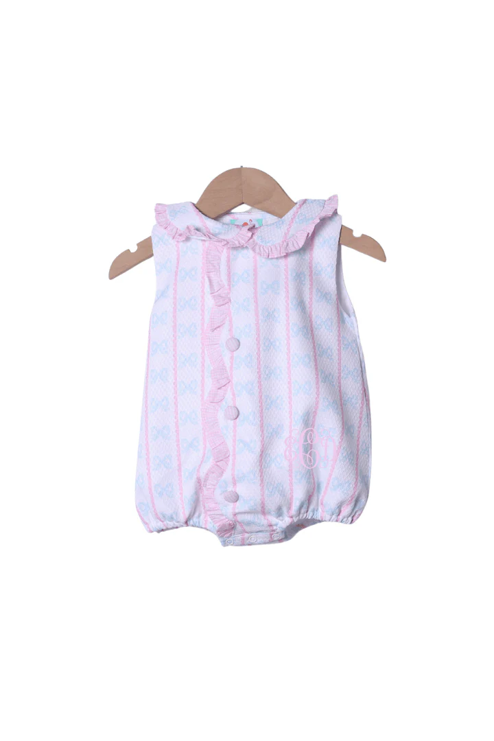 Sweet Scalloped Bow Honeycomb Bubble