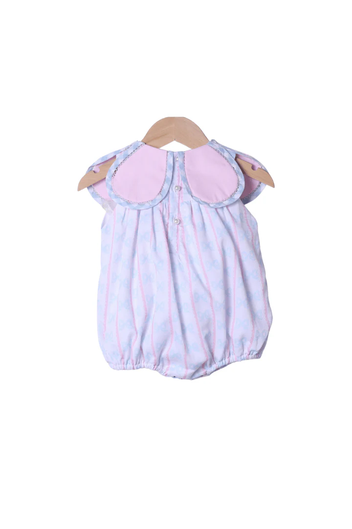 Sweet Scalloped Pearl Bow Tulip Bubble - Image 2